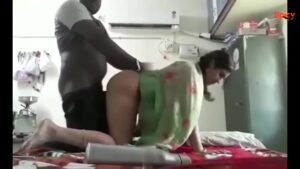 Middle-class Slutty Housewife Rough Chudai With Black Guy